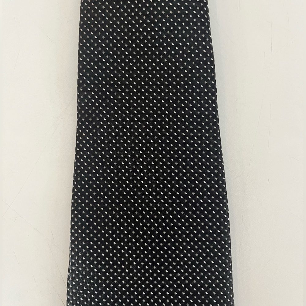 Nordstrom Boys 100% Silk Polka Dot Tie - Picture 4 of 4